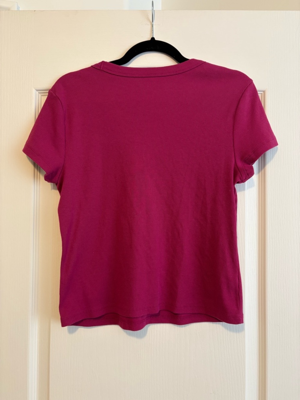 Old Navy Raspberry Short Sleeve Ribbed Crewneck Tee - Picture 2 of 2